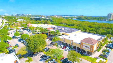 5th avenue shops boca raton.